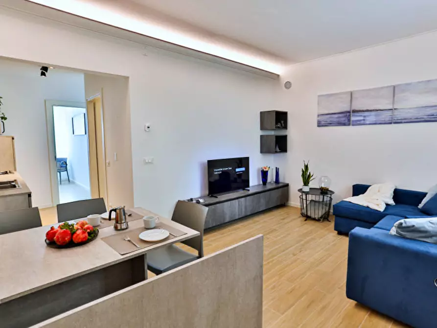 Immagine 1 di Appartamento in vendita  in Via Alessandro Volta a Abano Terme