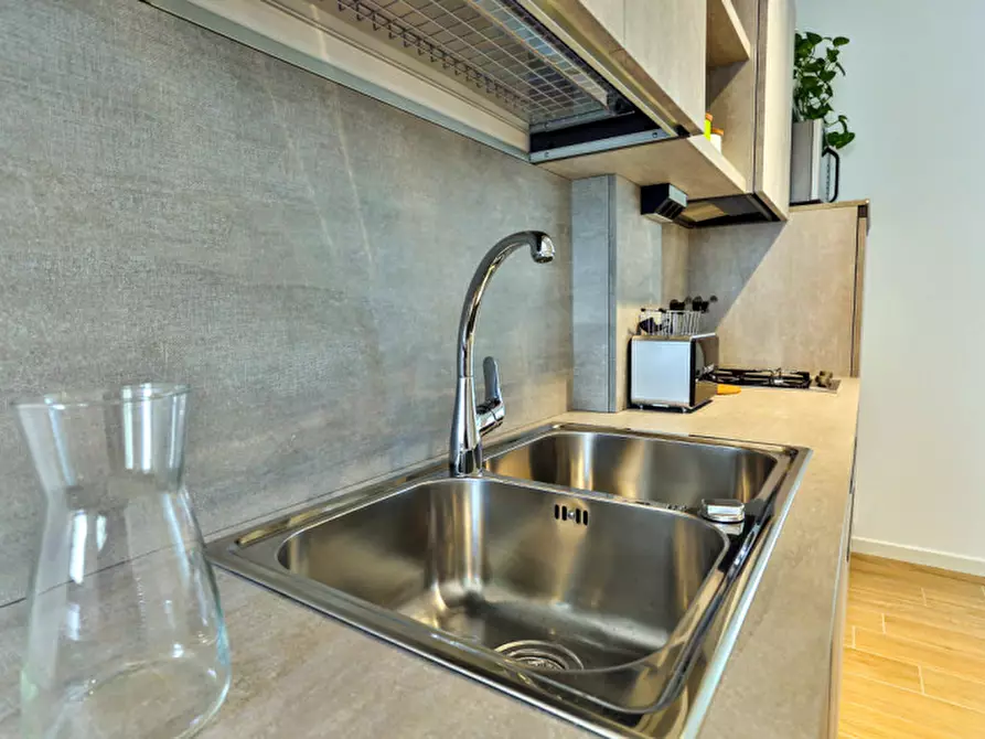 Immagine 6 di Appartamento in vendita  in Via Alessandro Volta a Abano Terme