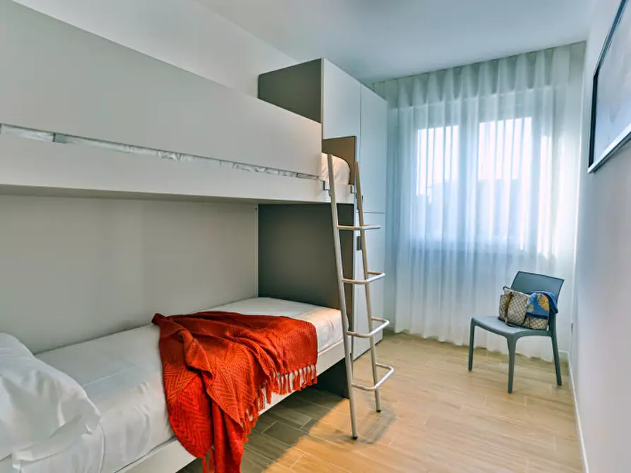 Immagine 19 di Appartamento in vendita  in Via Alessandro Volta a Abano Terme