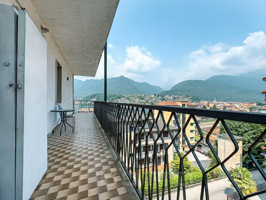 Immagine 12 di Appartamento in vendita  in Via privata Belvedere 5c a Omegna