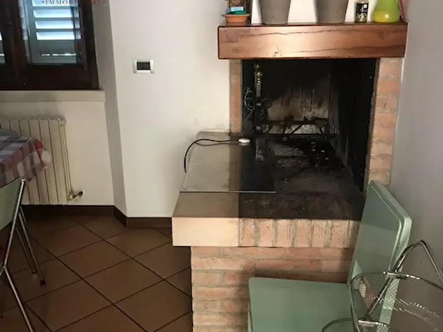 Immagine 12 di Villa in vendita  a Urbino