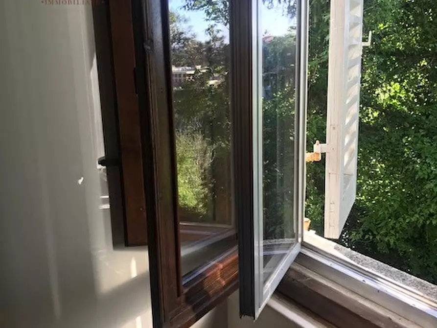 Immagine 17 di Villa in vendita  a Urbino