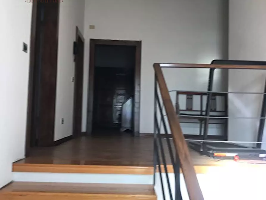 Immagine 19 di Villa in vendita  a Urbino