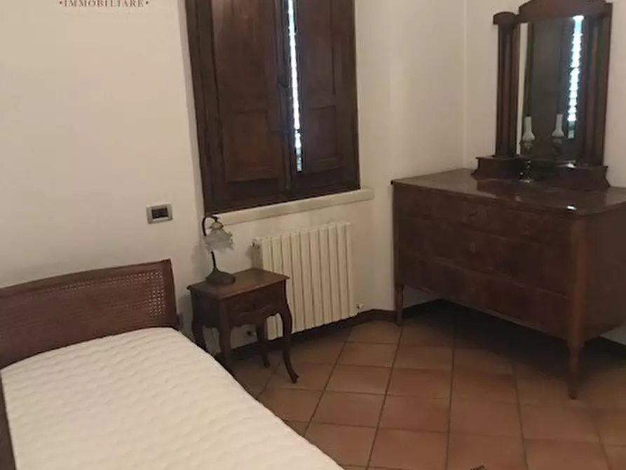 Immagine 20 di Villa in vendita  a Urbino