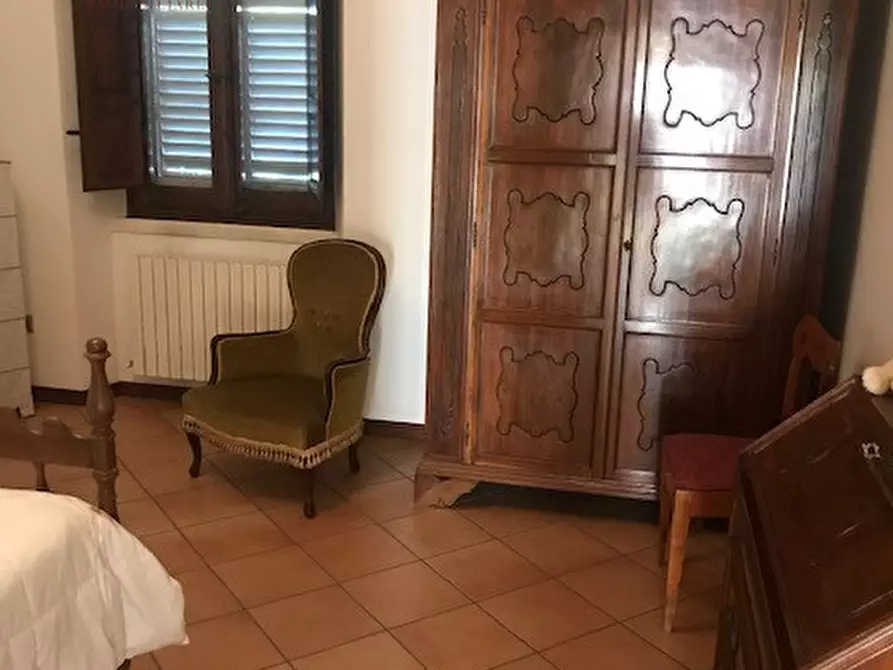 Immagine 24 di Villa in vendita  a Urbino