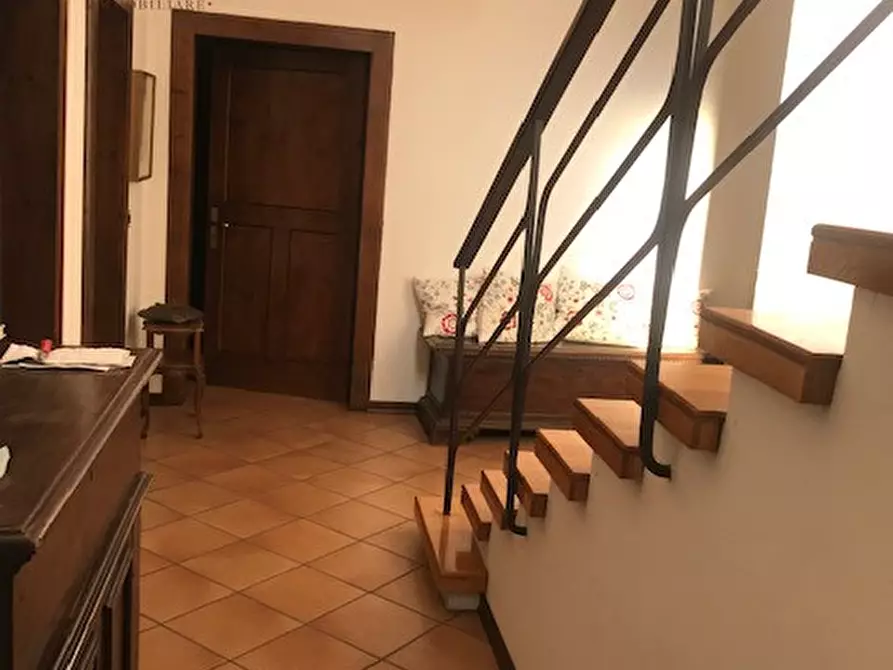Immagine 33 di Villa in vendita  a Urbino