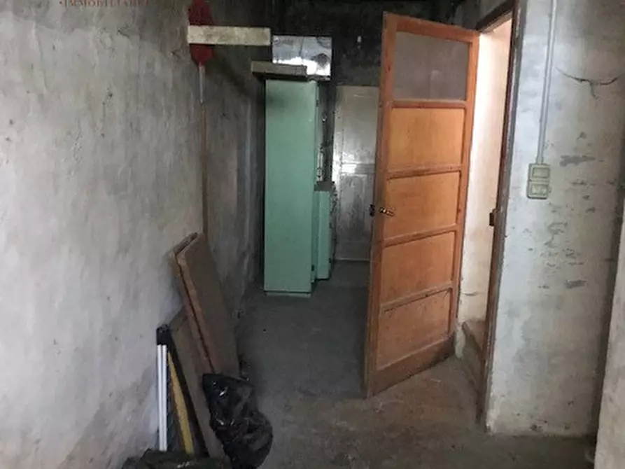 Immagine 34 di Villa in vendita  a Urbino