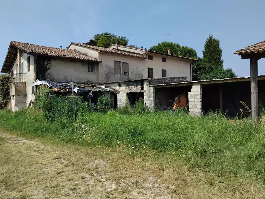 Immagine 8 di Palazzo in vendita  in Strada di Saviabona a Vicenza