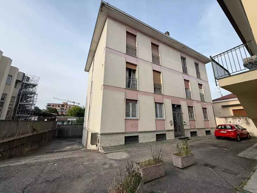 Immagine 14 di Appartamento in affitto  in Via Lecco 182 a Monza