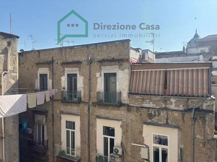 Immagine 1 di Appartamento in vendita  in Vico Santa Maria ad Agnone,25 a Napoli