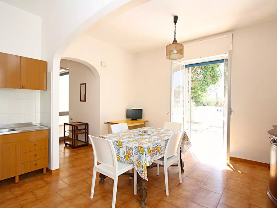 Immagine 13 di Casa indipendente in vendita  in Lungomare Ionio a Ugento