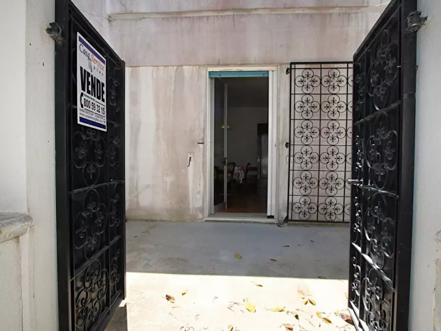 Immagine 24 di Casa indipendente in vendita  in Lungomare Ionio a Ugento