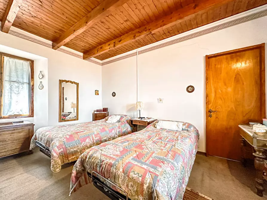 Immagine 17 di Villetta a schiera in vendita  in via centrale n 5 a Oggebbio