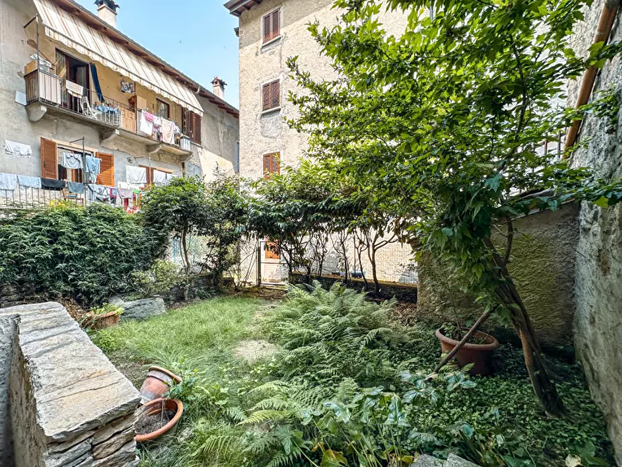 Immagine 30 di Villetta a schiera in vendita  in via centrale n 5 a Oggebbio