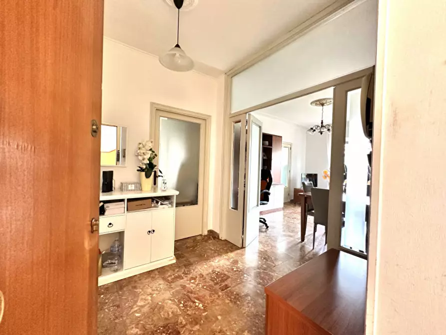 Immagine 5 di Appartamento in vendita  a Perugia