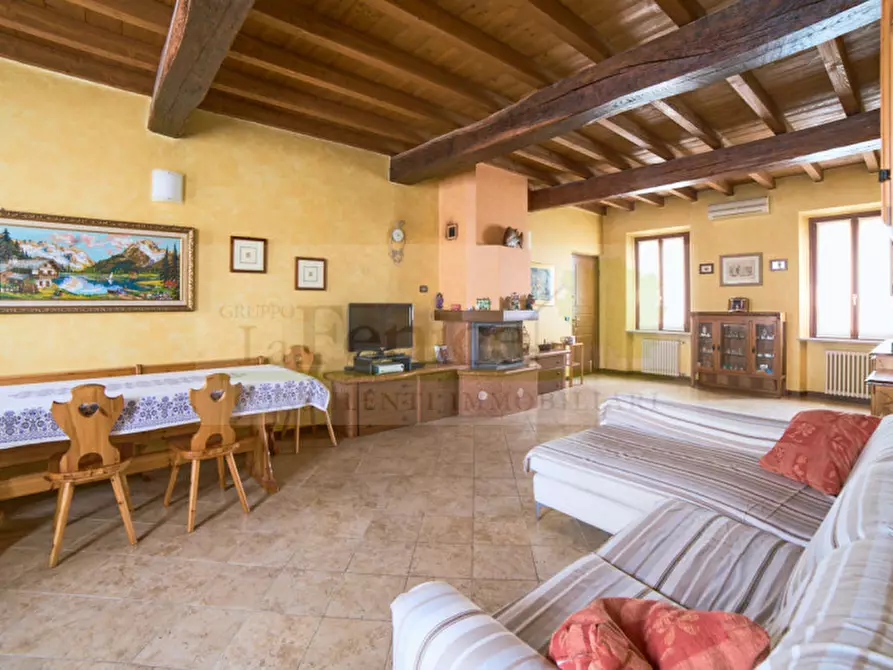 Immagine 2 di Appartamento in vendita  in Via Mantova,37 a Castel Goffredo