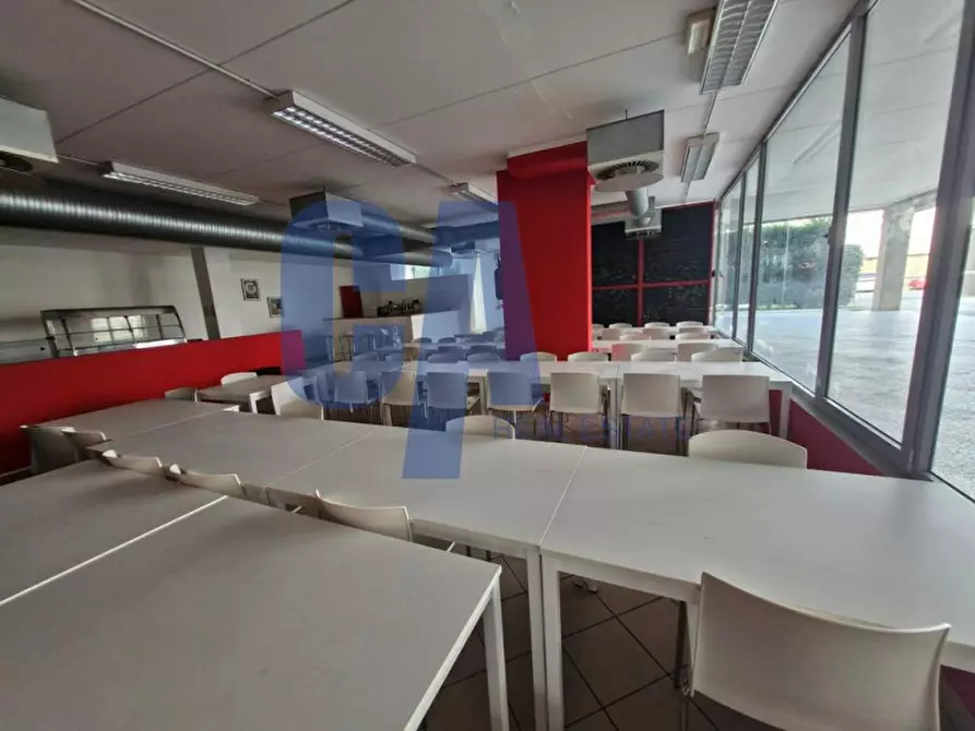 Immagine 17 di Ufficio in affitto  in VIA RUCELLAI BERNARDO a Milano