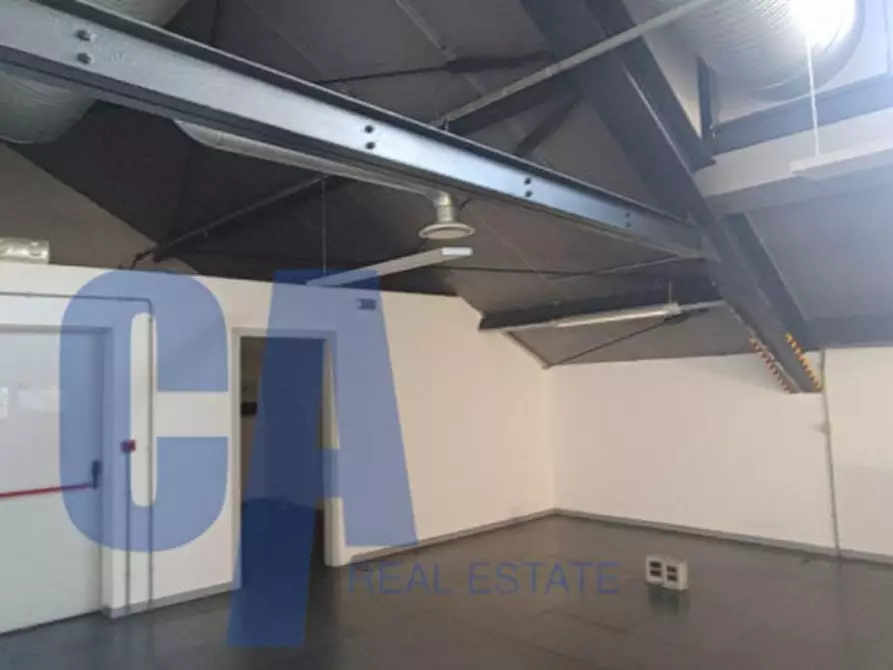 Immagine 3 di Ufficio in affitto  in VIA RUCELLAI BERNARDO a Milano