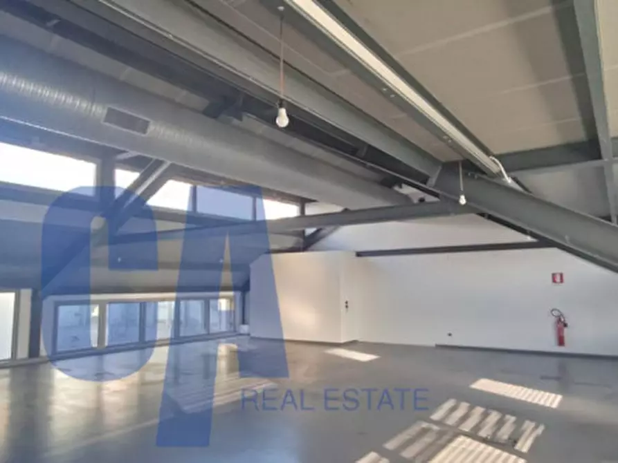 Immagine 5 di Ufficio in affitto  in VIA RUCELLAI BERNARDO a Milano