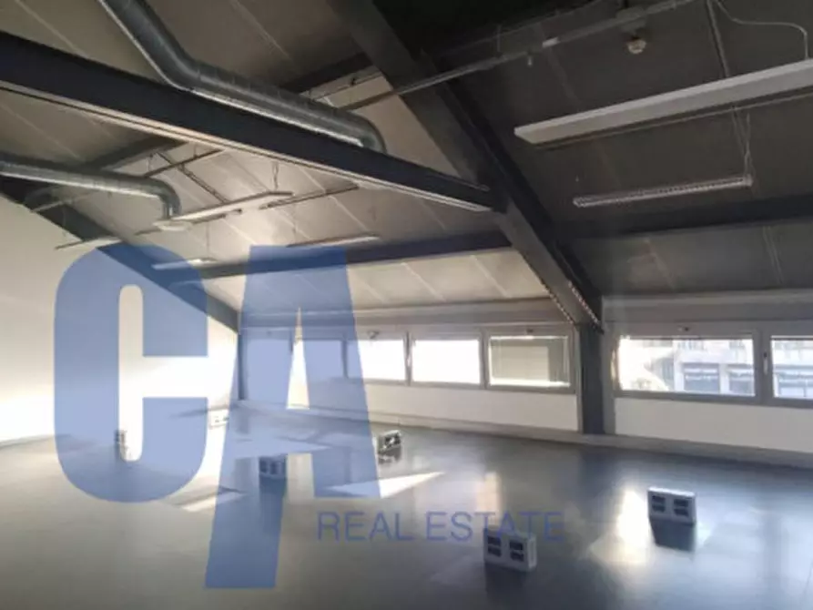 Immagine 10 di Ufficio in affitto  in VIA RUCELLAI BERNARDO a Milano