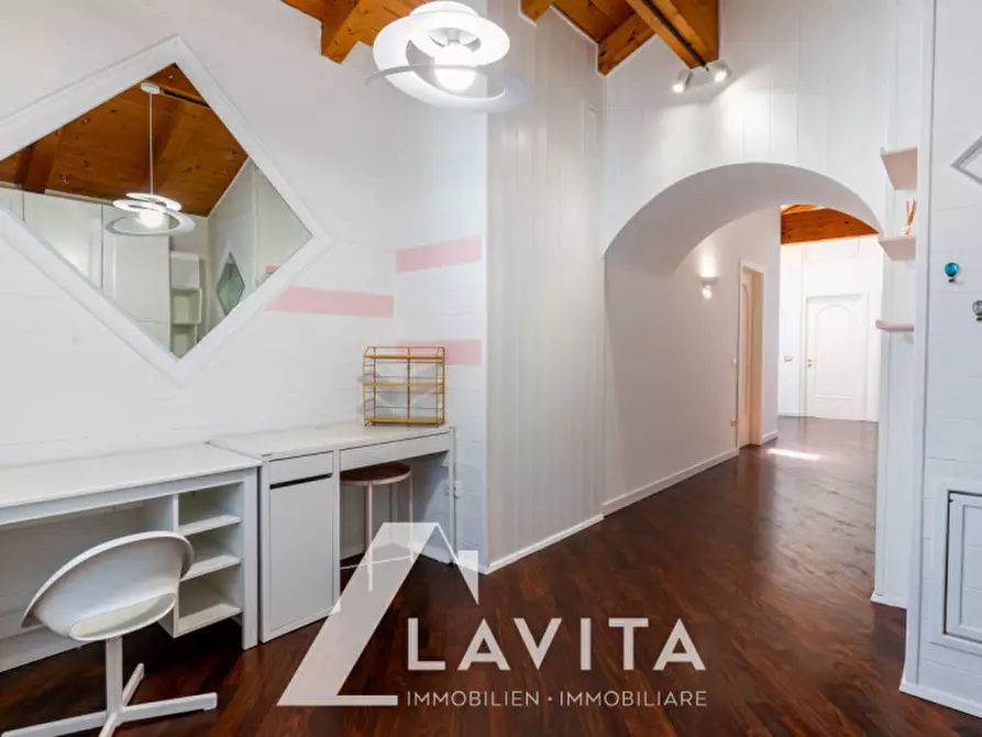 Immagine 27 di Villa in vendita  in via Feldi a Roverè Della Luna