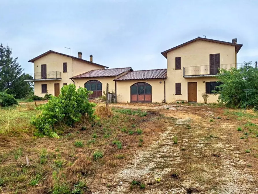 Immagine 1 di Appartamento in vendita  in Via Case Pennoni, 06023 Gualdo Tadino PG, Italia a Gualdo Tadino