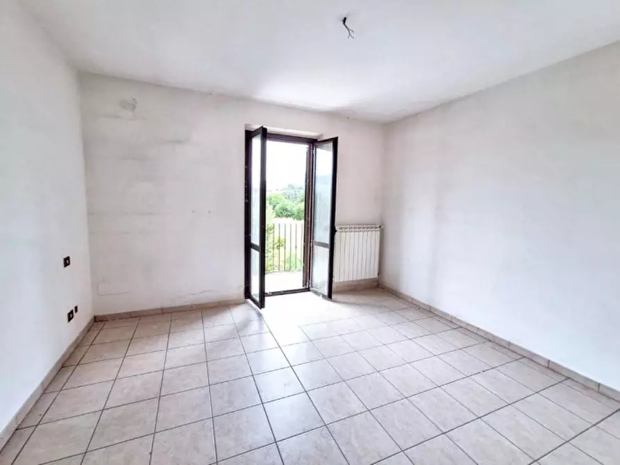 Immagine 15 di Appartamento in vendita  in Via Case Pennoni, 06023 Gualdo Tadino PG, Italia a Gualdo Tadino