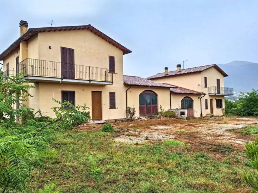 Immagine 17 di Appartamento in vendita  in Via Case Pennoni, 06023 Gualdo Tadino PG, Italia a Gualdo Tadino