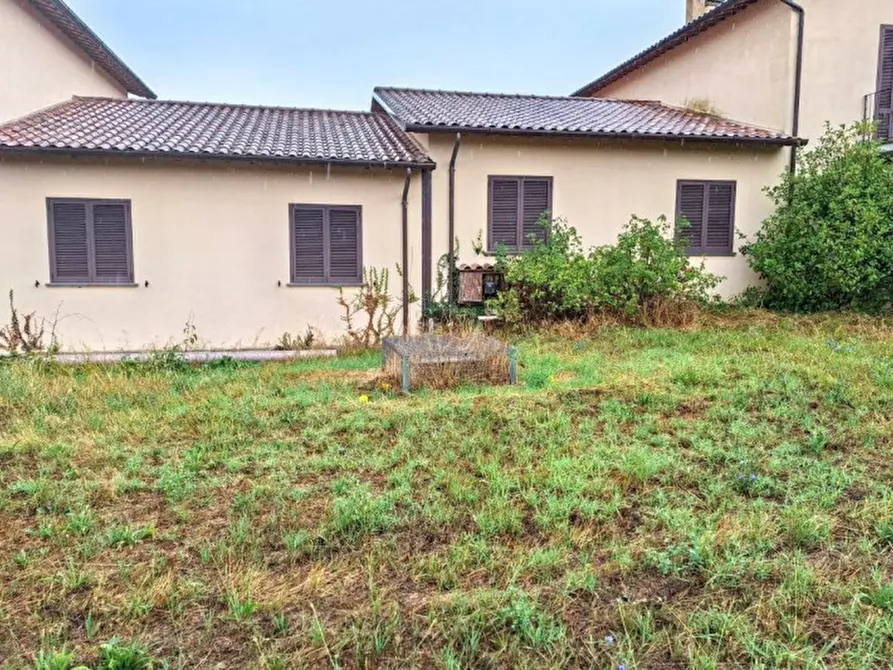 Immagine 19 di Appartamento in vendita  in Via Case Pennoni, 06023 Gualdo Tadino PG, Italia a Gualdo Tadino