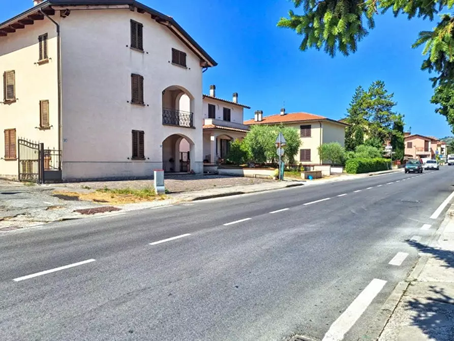 Immagine 21 di Appartamento in vendita  in V. Aldo Moro, 06023 Cerqueto PG, Italia a Gualdo Tadino