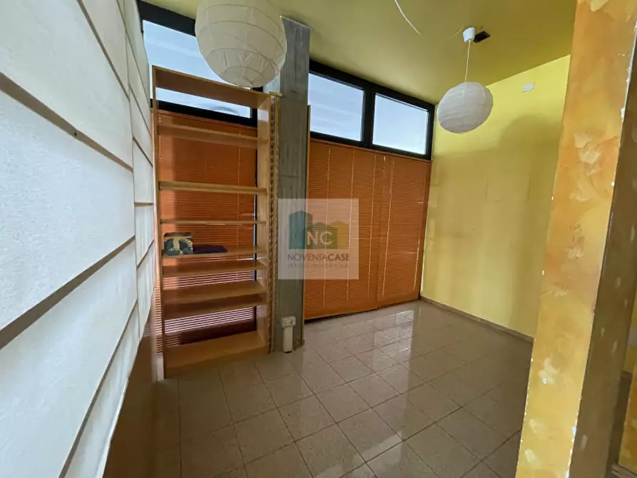 Immagine 10 di Negozio in vendita  in piazza giovanelli 50 a Noventa Padovana