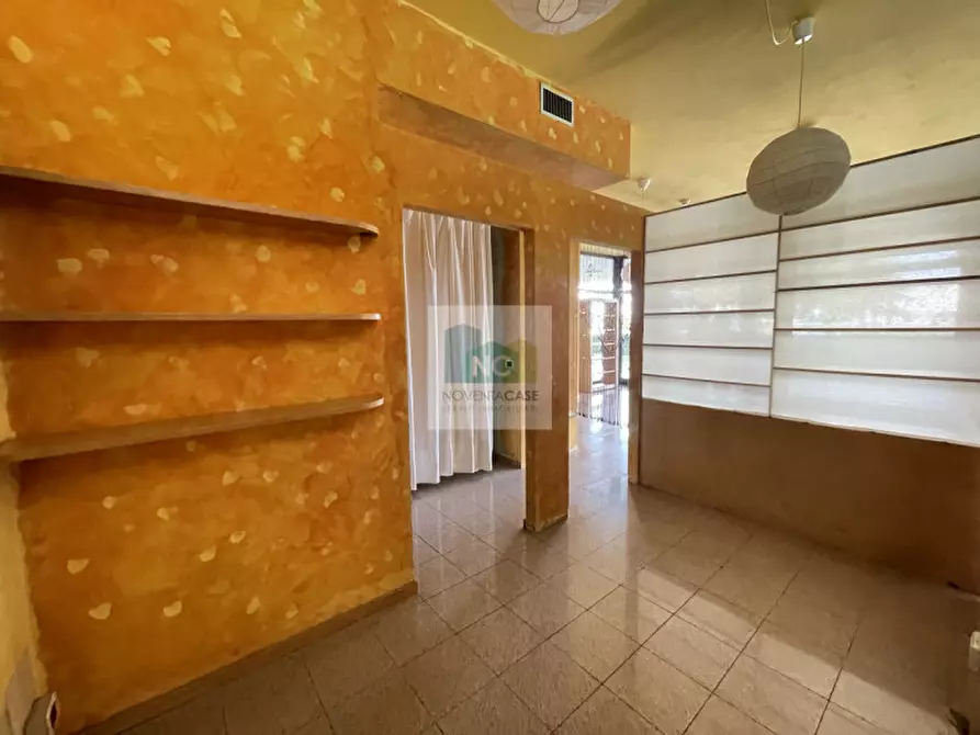 Immagine 11 di Negozio in vendita  in piazza giovanelli 50 a Noventa Padovana