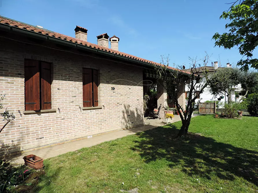 Immagine 3 di Villa in vendita  in Via Antonio Vivaldi a Vigonza