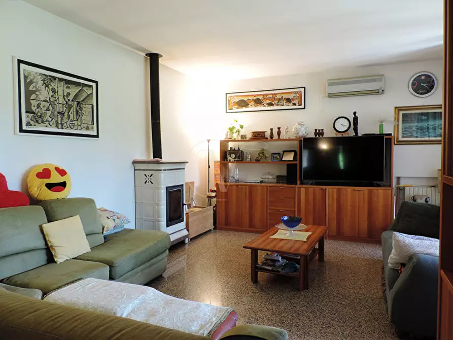 Immagine 18 di Villa in vendita  in Via Antonio Vivaldi a Vigonza