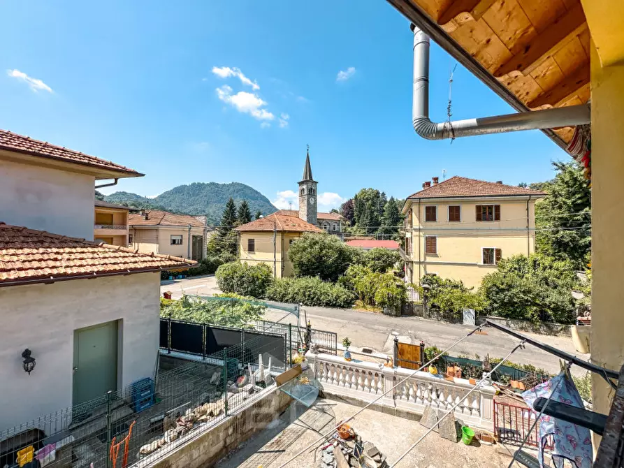 Immagine 10 di Casa bifamiliare in vendita  in VIA GIUSEPPE MAZZOLA 2 A a Valduggia
