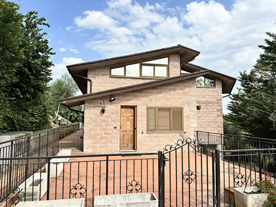 Immagine 14 di Appartamento in vendita  a Perugia