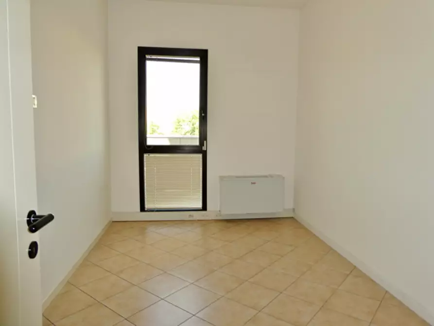 Immagine 11 di Ufficio in vendita  in Via Lanza a Vicenza