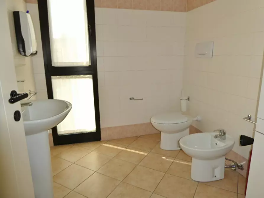 Immagine 20 di Ufficio in vendita  in Via Lanza a Vicenza