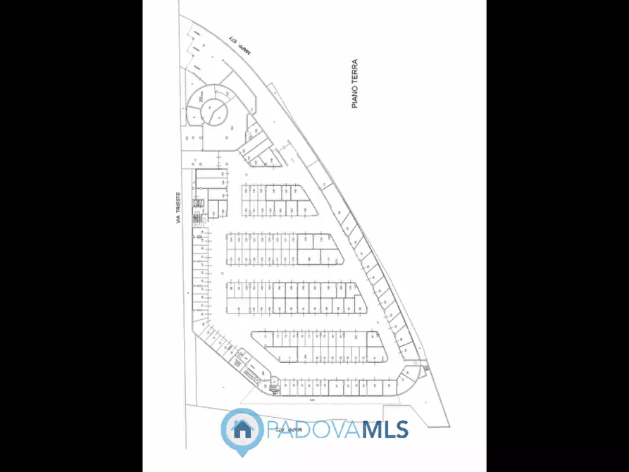 Immagine 6 di Garage in vendita  in Via Trieste, 50 a Padova