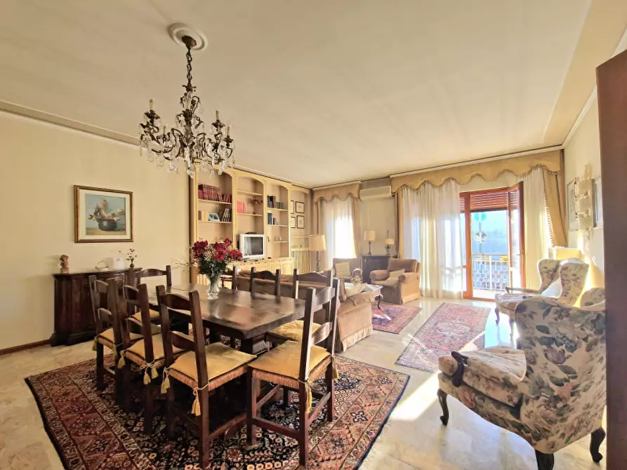 Immagine 4 di Appartamento in vendita  in Via Paolo Veronese a Treviso