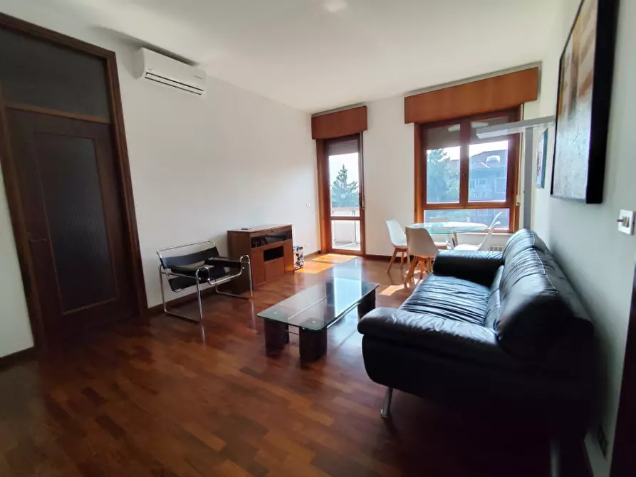 Immagine 1 di Appartamento in affitto  a Vicenza