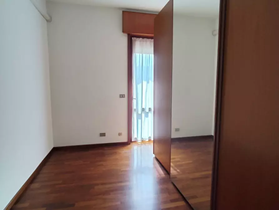 Immagine 6 di Appartamento in affitto  a Vicenza