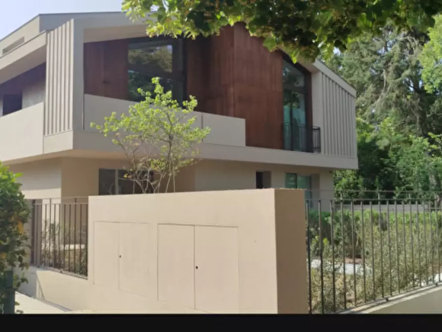 Immagine 10 di Casa quadrifamiliare in affitto  a Santarcangelo Di Romagna