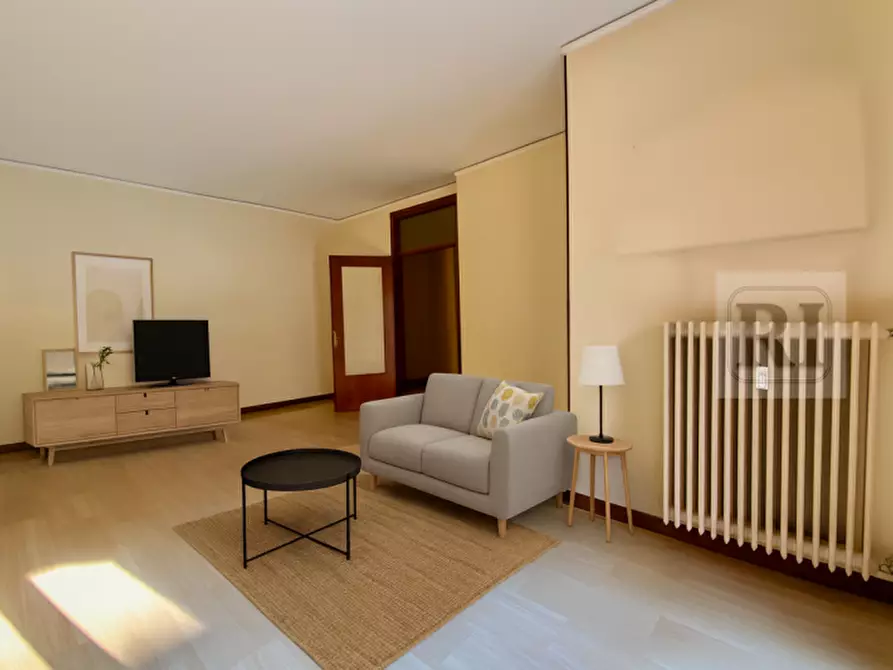 Immagine 2 di Appartamento in vendita  in Via Enrico Tazzoli a Padova