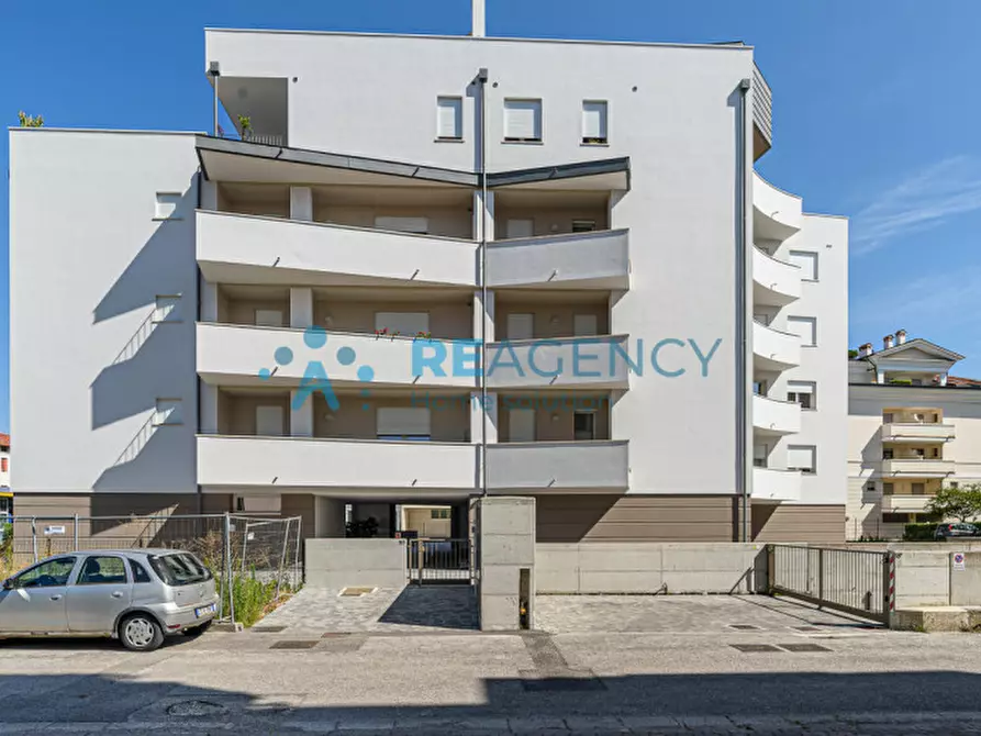 Immagine 7 di Appartamento in vendita  in Via Medici a Vicenza