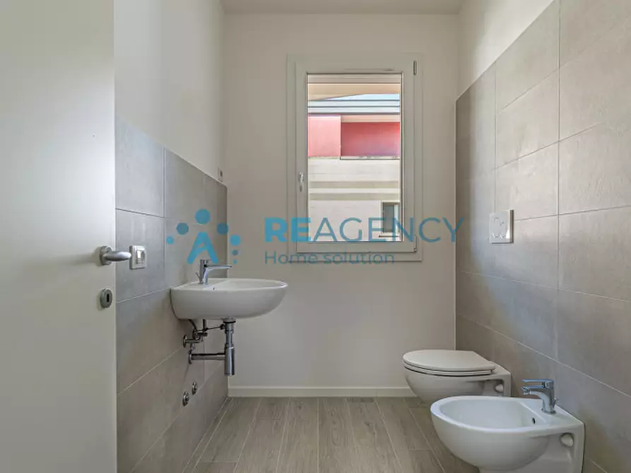 Immagine 17 di Appartamento in vendita  in Via Medici a Vicenza