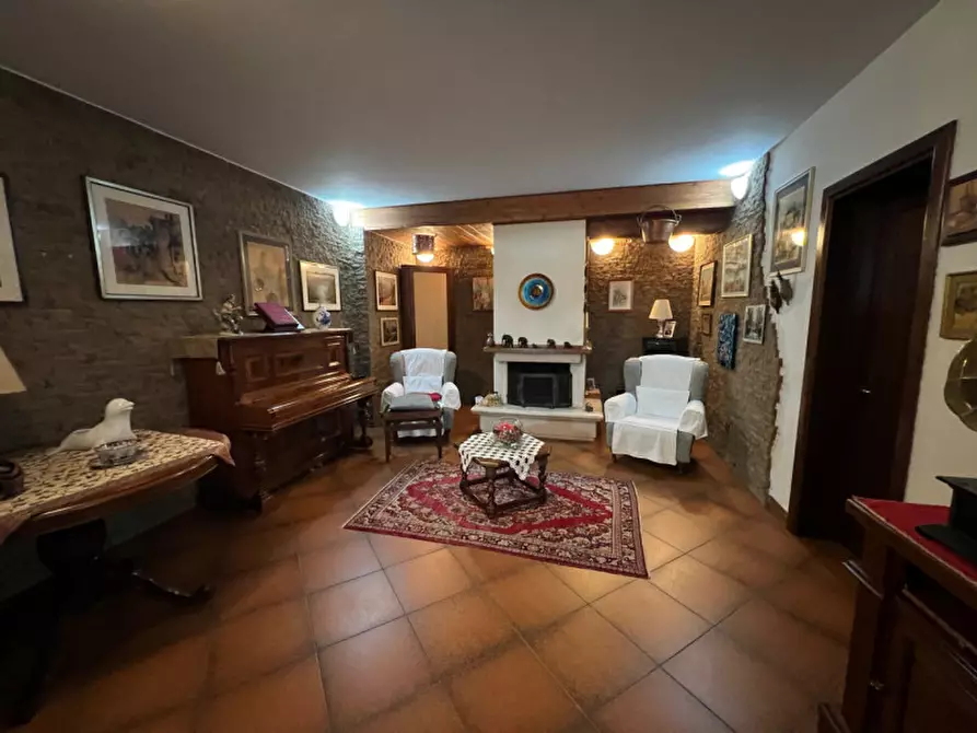 Immagine 19 di Villa in vendita  a Arqua' Petrarca