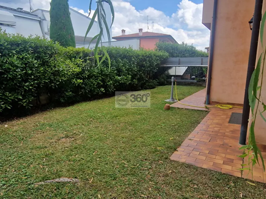 Immagine 36 di Casa bifamiliare in vendita  in Via Leonardo da Vinci a Rodengo-Saiano