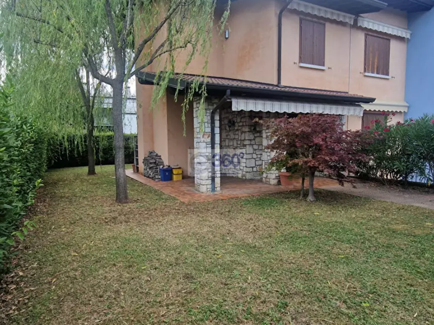 Immagine 39 di Casa bifamiliare in vendita  in Via Leonardo da Vinci a Rodengo-Saiano