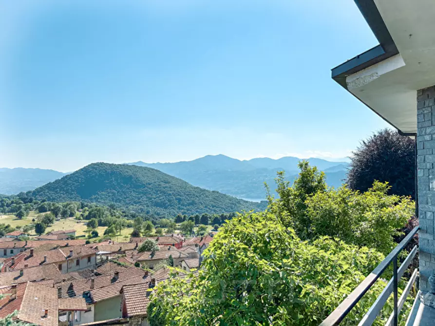 Immagine 23 di Casa bifamiliare in vendita  in Via Mottarone 6 a Armeno